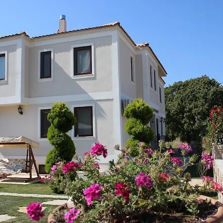 Adacayi Hotel *
