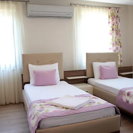 Hotel Adacayi *